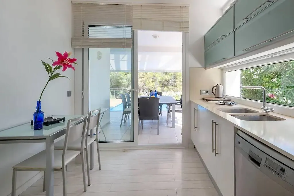Villa Paraiso Es Mercadal 0*,